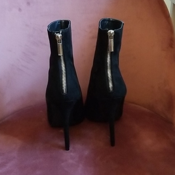 Black  booties - Picture 3 of 4